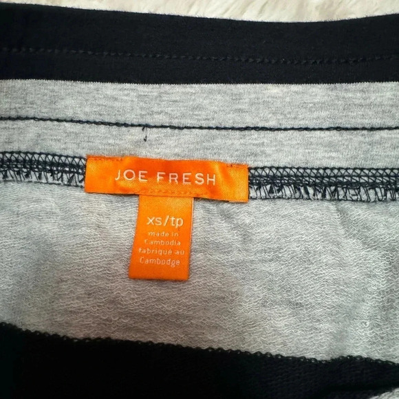 Joe Fresh Mini cotton/spanx skirt blue and gray strips size extra small - Picture 2 of 5